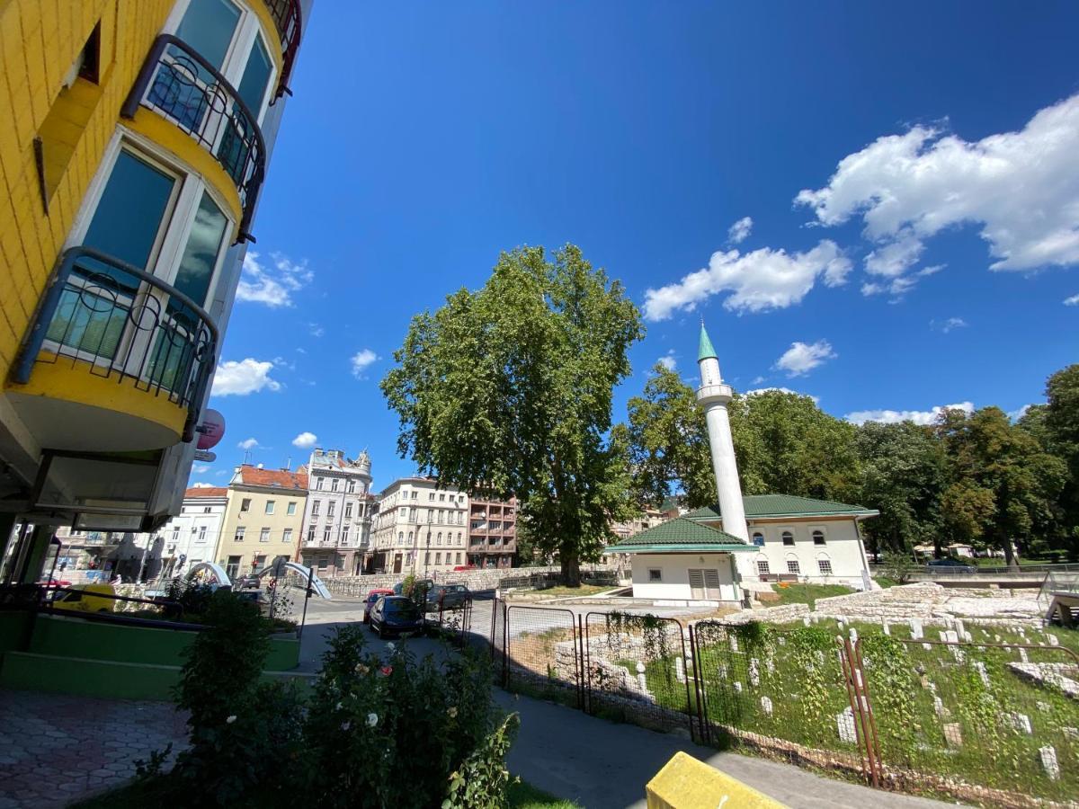 West Studio Apartment Сараево Екстериор снимка